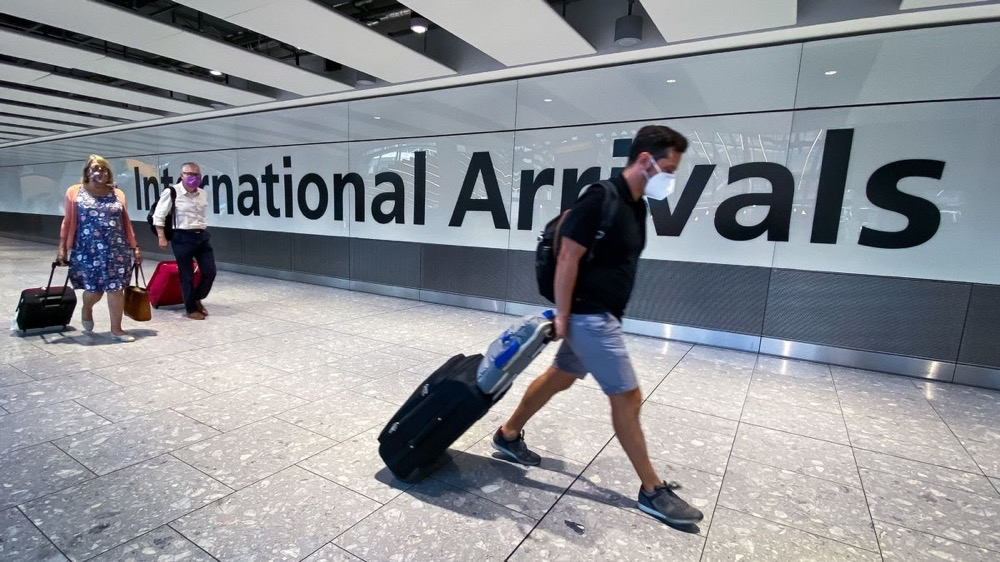 新变体引发全球担忧！澳洲紧急宣布关闭9国边境，停航2周！留学生和技术移民也不能进。
