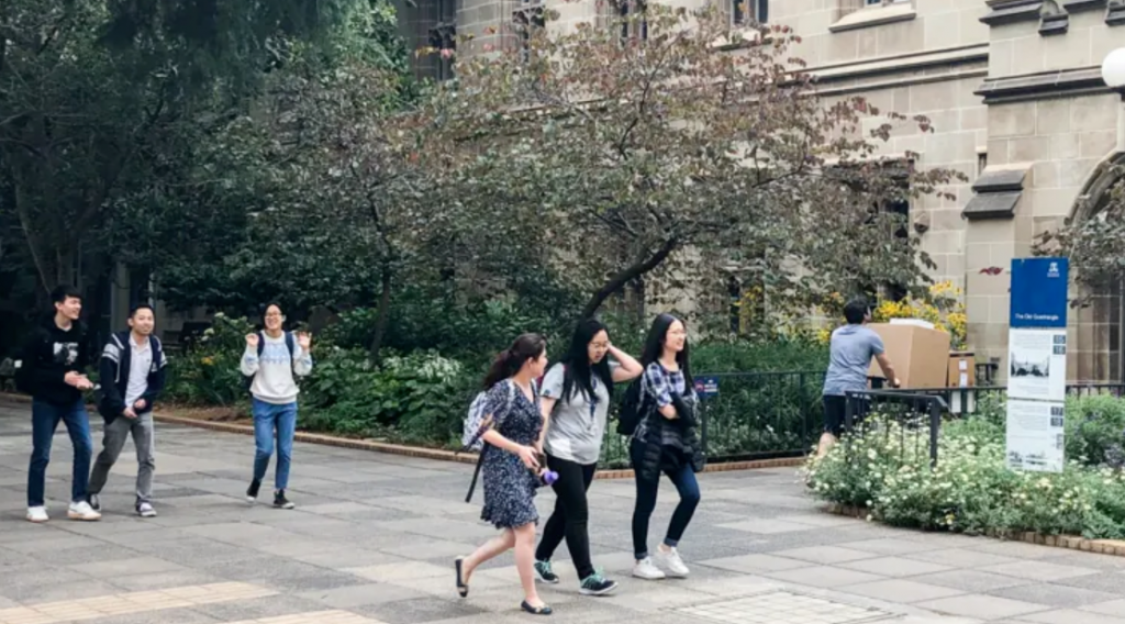 零容忍！澳中国女留学生遭性骚扰，涉事者被墨大永久禁止入内