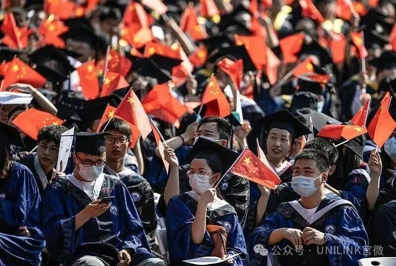 史上最卷!中国今年1222万毕业生挤爆职场,留学生悄悄赢麻了?